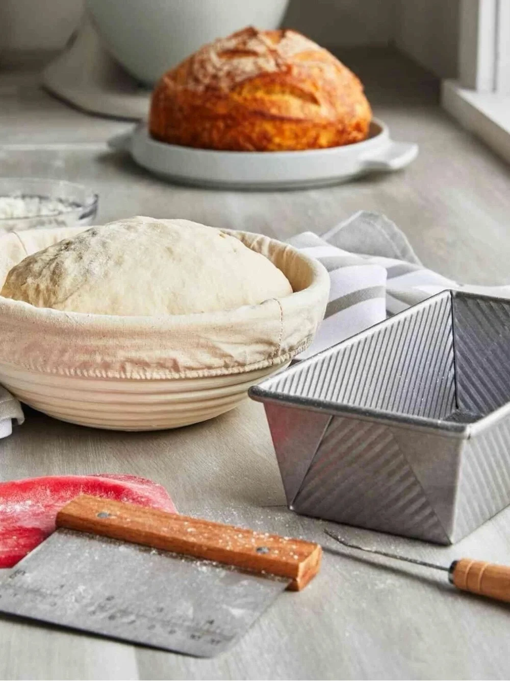 Sur La Table Platinum Pro Loaf Pan, 8½